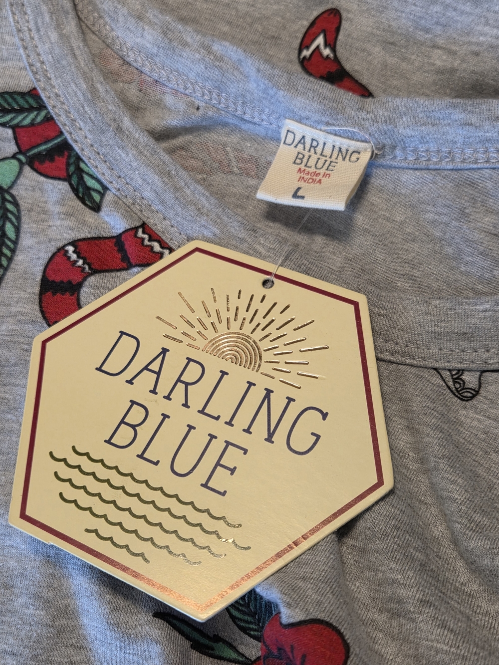 NWT 🌹💀🐍 Rose Skull Snake Print Darling Blue Gray Tshirt - Picture 5 of 7